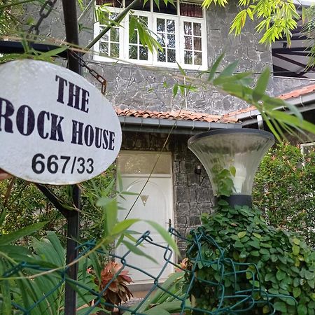 The Rock House Apartment Katunayaka Екстериор снимка