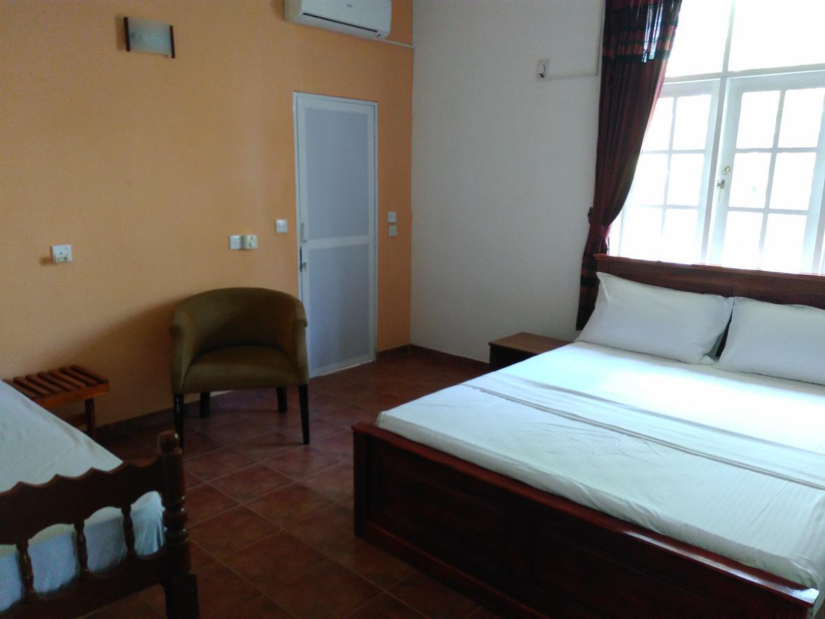 The Rock House Apartment Katunayaka Екстериор снимка
